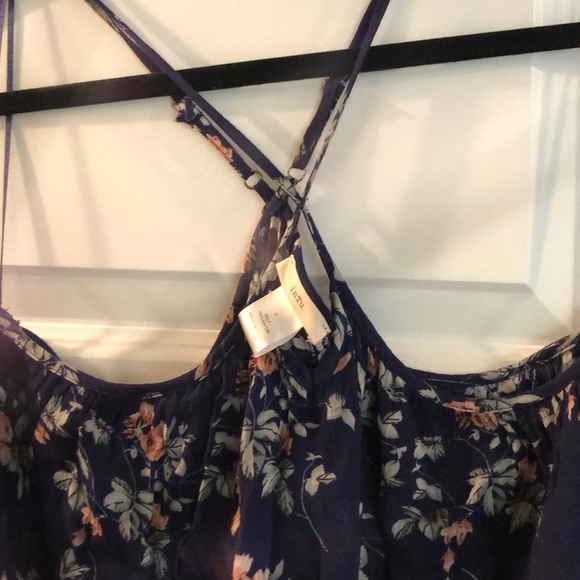 Fun top - Picture 5 of 5